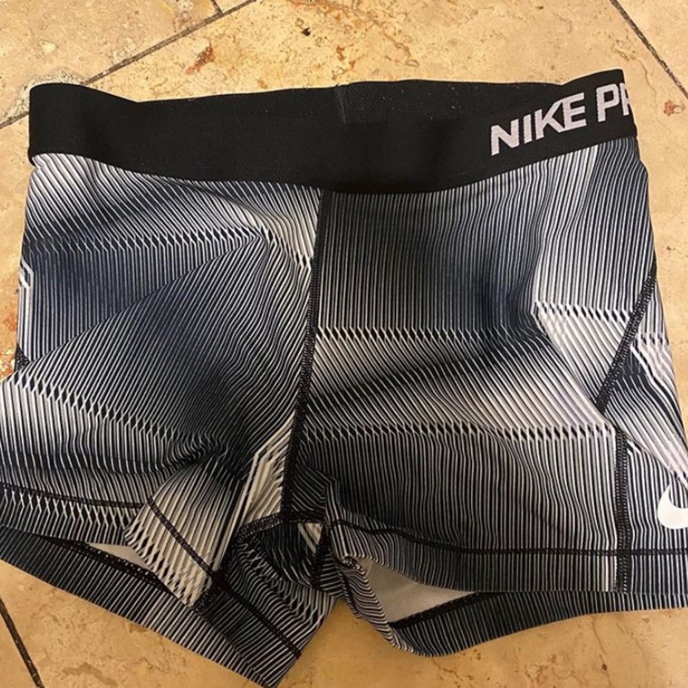 Nike spandex dry fit